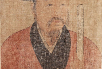 政治上的巨人，道德上的矮子