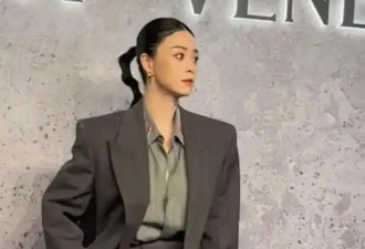 蒋欣瘦了就是自信！穿西装裤外面套裙子，不仅不显胖，还意外时尚
