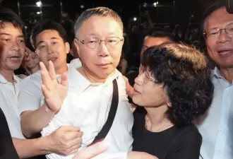 柯文哲持续尿血疑“急性肾损” 律师向法院申请停押