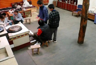 讽刺！赵露思奢华生活被扒 网友狂喊封杀