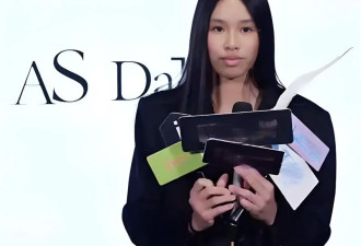 张庭女儿T台首秀炸场，15岁已有超模范儿，被吐槽太丑回应超霸气