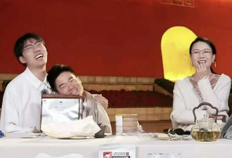 董宇辉下播后被现场观众扔东西 原因曝光