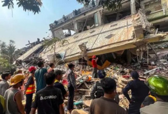 缅甸地震死亡人数超过1600人 民众徒手挖掘？
