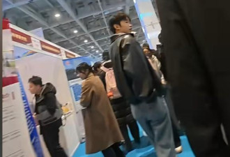 济南招聘会现场曝光:10年寒窗换一月4000