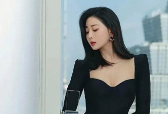 45岁殷桃大秀腰臀比，身材堪比少女，你敢信她已经45岁了吗？