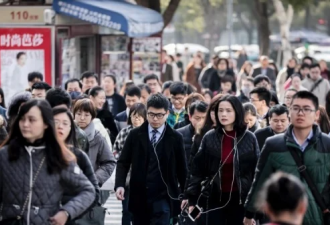 潜入10万人开盒群：什么都卖什么都能查
