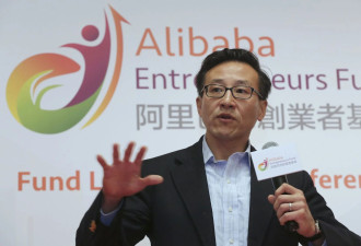 《福布斯》最新全球富豪榜火热出炉：谁是加拿大最有钱的人？
