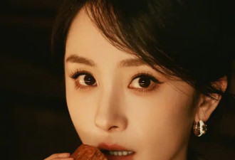 杨幂又美疯了！皮革战衣+黑裙气场全开，帅气、甜美、还显腿长