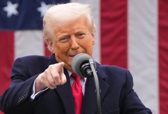 美国对华总关税高达54% 官媒：美自绝于…