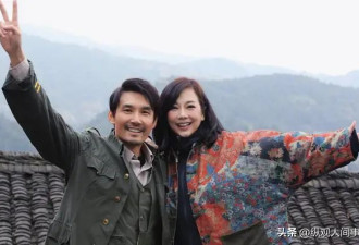 54岁陈松伶现身杭州，和老公同游西湖，皮肤松弛眼袋明显老了好多
