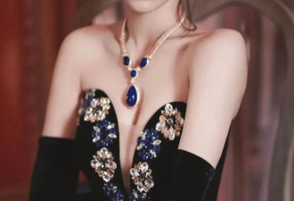 “奶潇”程潇写真疯狂露出事业线！丰乳肥臀性感火辣