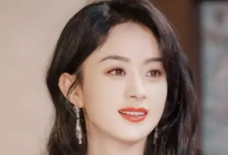 赵丽颖和冯小刚养女合影减龄！相差16岁似姐妹，徐朵继承老爸衣钵