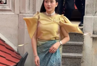 泰国漂亮女总理祈福，“蝴蝶衣”很仙，近60万的手腕更夺目