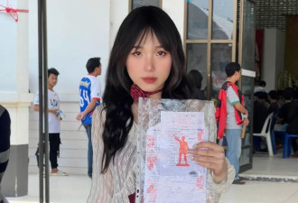 泰国“女孩”接受征兵体检，变成什么样都得报到