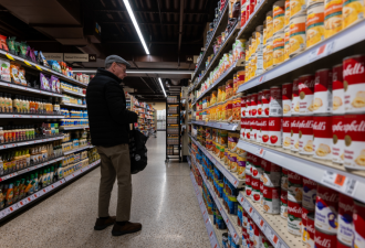 生产商警告：关税战让这类日常食品立刻大幅涨价，其实可以避免