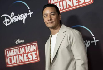 吴彦祖用“公厕标语”酸川普关税