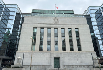 加元"涨疯了"!直冲8个月高点!加拿大躲过经济衰退:今年再降息3次!