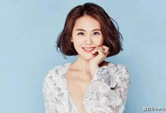 《还珠格格》柳红没有退圈，嫁给设计师生俩闺女
