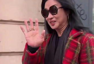 法国偶遇57岁金星 皮肤松弛 男相毕露 长发飘飘…