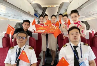 28岁空少辞职在杭摆摊卖烧烤，原因让人动容