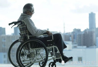 高龄海啸袭来，日本也撑不住了