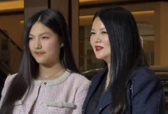李湘携女儿出席高端局，15岁王诗龄大家闺秀范，有人生来就在罗马