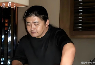 网友长沙偶遇刘欢，身体已康复走路健步如飞...