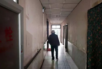 隆化养老院大火警示：失能老人们，困在顶层中