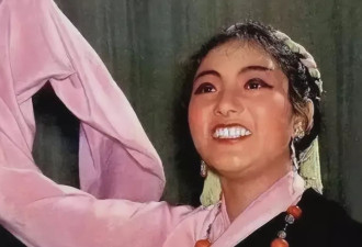 韩红母亲雍西离世 早年丧夫 再嫁后曾遭女儿怨恨