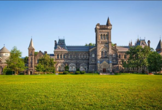 加拿大各大学来自美国的申请大增