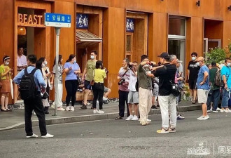 女子当街怒怼“老法师”：专对敏感部位拍！背后暗藏灰产链