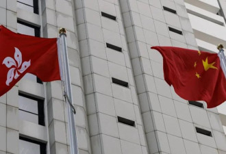 香港抛下震撼弹：停收寄美国“含货品邮件”