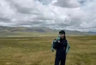 46岁刘涛洱海彻底放飞，穿紧身瑜伽服大秀身材，状态不输20岁少女