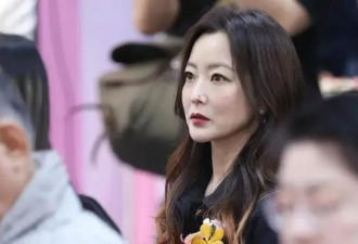 48岁金喜善尽管皮肤松弛！但韩国第一女星昔日美若天仙