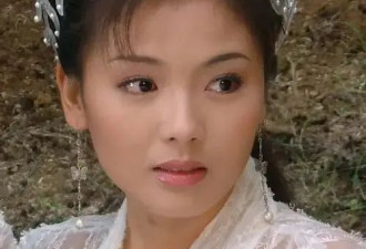 46岁刘涛时隔19年再演白素贞！成熟妩媚让人窒息