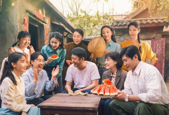 再度火出圈的22位老戏骨今昔照，姜大卫变化大