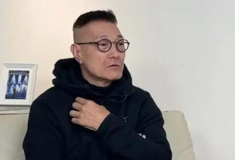 前妻烧炭自杀身亡！香港知名男星和儿子抱头痛哭