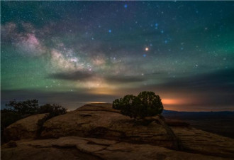仰望犹他：在星河之下邂逅暗夜之美