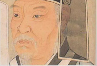 经济上的巨人，政治上的小人
