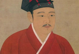 经济上的巨人，政治上的小人
