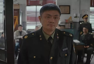 高亮去世后高明首现身！模样惹人疼
