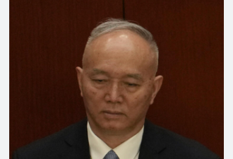 要听党中央的话，蔡奇改调