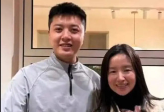 44岁董洁大连聚餐被偶遇，依偎在男友人肩膀满脸娇俏，素颜出镜嫩的像20多岁！