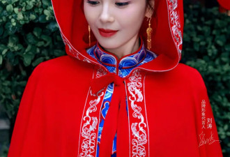 刘涛祭拜妈祖，着红衣、挽发髻、戴凤冠，终于理解福建人的信仰了