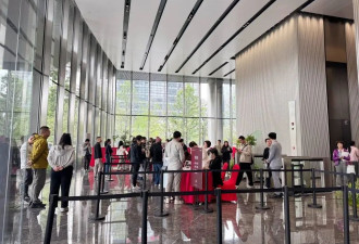 上海浦东单价超10万楼盘228套房源开盘当天售罄