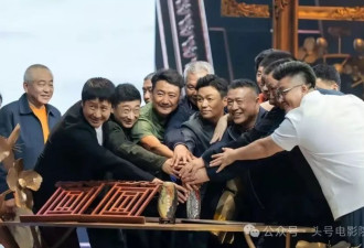 王宝强带《士兵突击》19年后重聚 康洪雷张译想拍续集