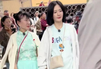 谢娜回四川老家陪父母，小肚子突出素颜很憔悴
