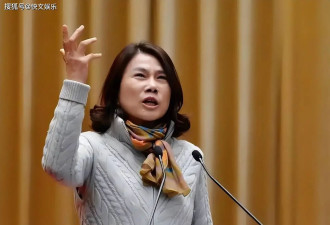 两个董小姐耍得网友团团转,让71岁的董明珠也躺枪