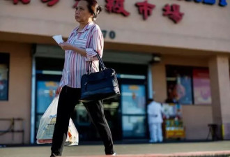 特朗普关税阴影下,华人餐馆和超市恐要进一步"去中国化"