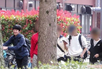 皇室发愁，日本未来天皇频遭中国留学生偷拍